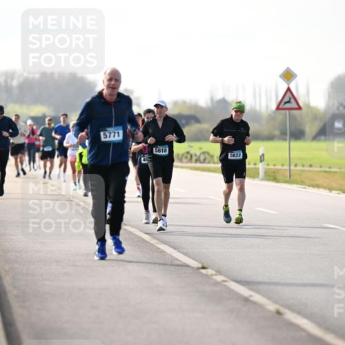 12.04.2026 - 45. Internationalen Wilhelmsburger Insellauf Dr. Thomas Lammeyer http://msf.ph/oto/9446266 12.04.2026 10:26:00 Laufen 5771, 46, 5618, 5822 meine-sportfotos.de