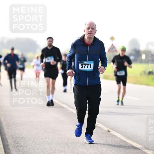 12.04.2026 - 45. Internationalen Wilhelmsburger Insellauf Dr. Thomas Lammeyer http://msf.ph/oto/9446281 12.04.2026 10:26:03 Laufen 5771 meine-sportfotos.de