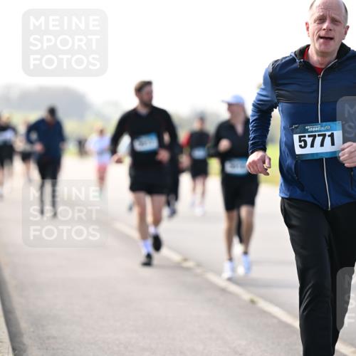 12.04.2026 - 45. Internationalen Wilhelmsburger Insellauf Dr. Thomas Lammeyer http://msf.ph/oto/9446288 12.04.2026 10:26:04 Laufen 5771 meine-sportfotos.de