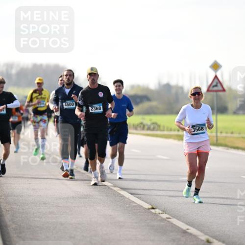12.04.2026 - 45. Internationalen Wilhelmsburger Insellauf Dr. Thomas Lammeyer http://msf.ph/oto/9446316 12.04.2026 10:26:14 Laufen 4500, 2368, 3568 meine-sportfotos.de