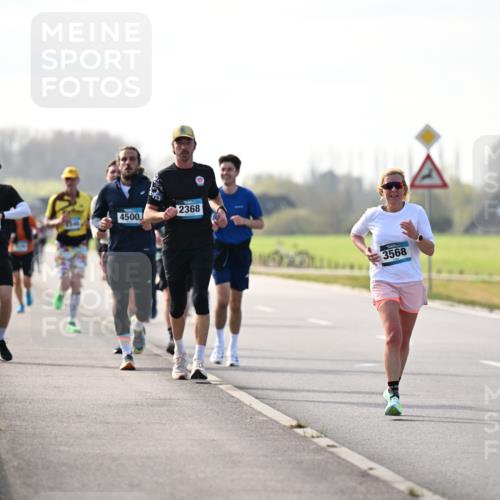 12.04.2026 - 45. Internationalen Wilhelmsburger Insellauf Dr. Thomas Lammeyer http://msf.ph/oto/9446317 12.04.2026 10:26:14 Laufen 4500, 2368, 3568 meine-sportfotos.de