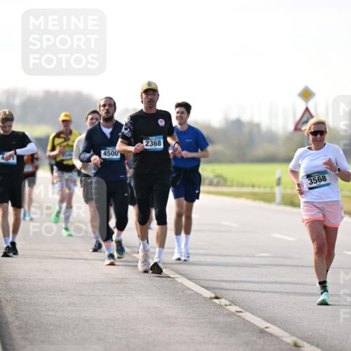 12.04.2026 - 45. Internationalen Wilhelmsburger Insellauf Dr. Thomas Lammeyer http://msf.ph/oto/9446323 12.04.2026 10:26:15 Laufen 4500, 2368, 3568 meine-sportfotos.de