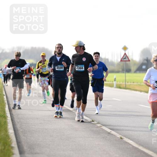 12.04.2026 - 45. Internationalen Wilhelmsburger Insellauf Dr. Thomas Lammeyer http://msf.ph/oto/9446334 12.04.2026 10:26:17 Laufen 2349, 4500, 2368, 3568 meine-sportfotos.de