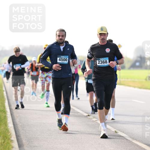 12.04.2026 - 45. Internationalen Wilhelmsburger Insellauf Dr. Thomas Lammeyer http://msf.ph/oto/9446349 12.04.2026 10:26:19 Laufen 4500, 2368 meine-sportfotos.de