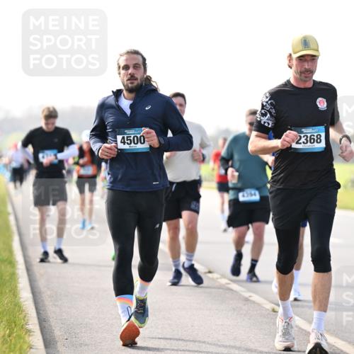 12.04.2026 - 45. Internationalen Wilhelmsburger Insellauf Dr. Thomas Lammeyer http://msf.ph/oto/9446357 12.04.2026 10:26:20 Laufen 4500, 4364, 2368 meine-sportfotos.de