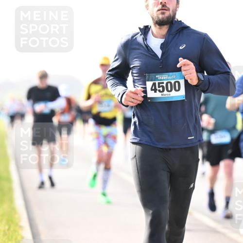 12.04.2026 - 45. Internationalen Wilhelmsburger Insellauf Dr. Thomas Lammeyer http://msf.ph/oto/9446370 12.04.2026 10:26:22 Laufen 4500 meine-sportfotos.de