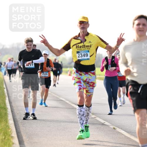 12.04.2026 - 45. Internationalen Wilhelmsburger Insellauf Dr. Thomas Lammeyer http://msf.ph/oto/9446378 12.04.2026 10:26:24 Laufen 2529, 2349, 4394 meine-sportfotos.de