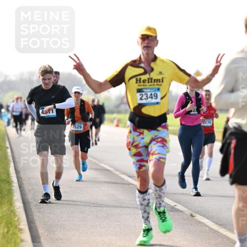 12.04.2026 - 45. Internationalen Wilhelmsburger Insellauf Dr. Thomas Lammeyer http://msf.ph/oto/9446380 12.04.2026 10:26:24 Laufen 2529, 2349, 3175, 4394 meine-sportfotos.de
