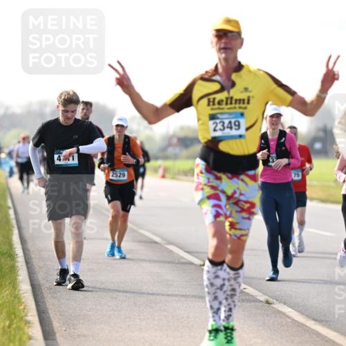 12.04.2026 - 45. Internationalen Wilhelmsburger Insellauf Dr. Thomas Lammeyer http://msf.ph/oto/9446382 12.04.2026 10:26:25 Laufen 41, 2529, 2349 meine-sportfotos.de