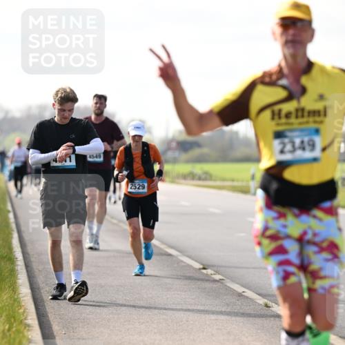 12.04.2026 - 45. Internationalen Wilhelmsburger Insellauf Dr. Thomas Lammeyer http://msf.ph/oto/9446389 12.04.2026 10:26:26 Laufen 4549, 2529, 2349, 5333 meine-sportfotos.de