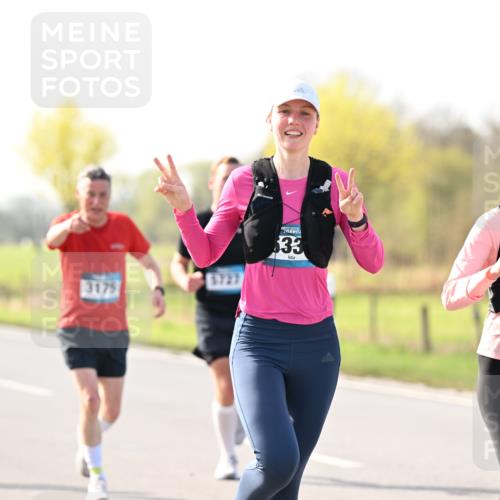 12.04.2026 - 45. Internationalen Wilhelmsburger Insellauf Dr. Thomas Lammeyer http://msf.ph/oto/9446405 12.04.2026 10:26:29 Laufen 3175, 5727, 33, 45, 5333, 3 meine-sportfotos.de