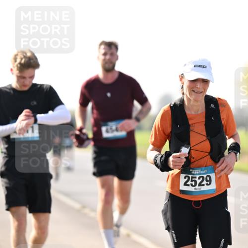 12.04.2026 - 45. Internationalen Wilhelmsburger Insellauf Dr. Thomas Lammeyer http://msf.ph/oto/9446410 12.04.2026 10:26:30 Laufen 2529 meine-sportfotos.de