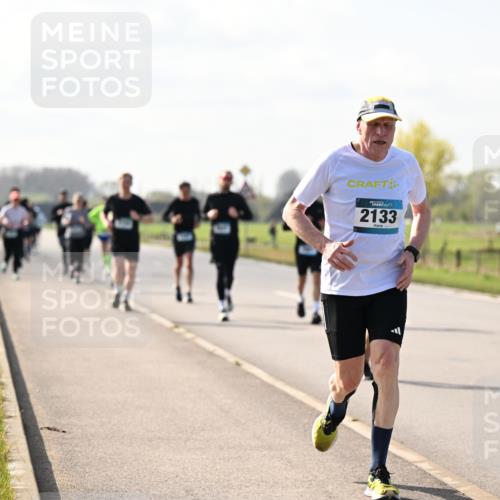 12.04.2026 - 45. Internationalen Wilhelmsburger Insellauf Dr. Thomas Lammeyer http://msf.ph/oto/9446430 12.04.2026 10:26:39 Laufen 2133 meine-sportfotos.de