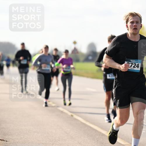 12.04.2026 - 45. Internationalen Wilhelmsburger Insellauf Dr. Thomas Lammeyer http://msf.ph/oto/9446464 12.04.2026 10:26:45 Laufen 2724 meine-sportfotos.de