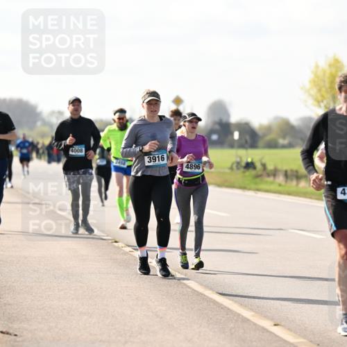 12.04.2026 - 45. Internationalen Wilhelmsburger Insellauf Dr. Thomas Lammeyer http://msf.ph/oto/9446473 12.04.2026 10:26:46 Laufen 3577, 4008, 3916, 4896, 4388 meine-sportfotos.de