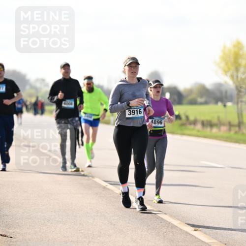 12.04.2026 - 45. Internationalen Wilhelmsburger Insellauf Dr. Thomas Lammeyer http://msf.ph/oto/9446479 12.04.2026 10:26:47 Laufen 3916, 4896, 43 meine-sportfotos.de
