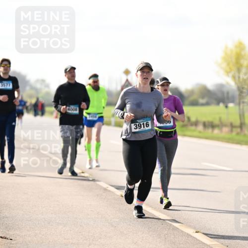 12.04.2026 - 45. Internationalen Wilhelmsburger Insellauf Dr. Thomas Lammeyer http://msf.ph/oto/9446481 12.04.2026 10:26:47 Laufen 2456, 3916, 41 meine-sportfotos.de
