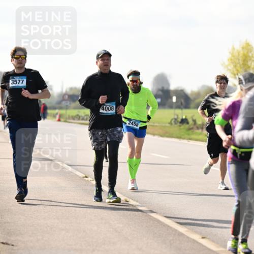12.04.2026 - 45. Internationalen Wilhelmsburger Insellauf Dr. Thomas Lammeyer http://msf.ph/oto/9446493 12.04.2026 10:26:49 Laufen 3577, 4008, 2458, 3916 meine-sportfotos.de