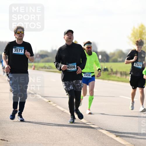 12.04.2026 - 45. Internationalen Wilhelmsburger Insellauf Dr. Thomas Lammeyer http://msf.ph/oto/9446495 12.04.2026 10:26:50 Laufen 3577, 4008, 2458, 2324, 4896 meine-sportfotos.de