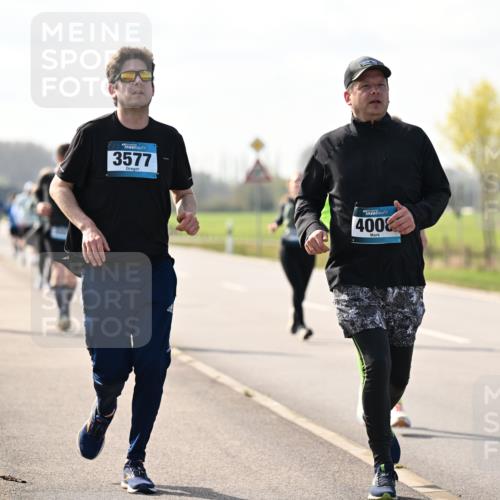 12.04.2026 - 45. Internationalen Wilhelmsburger Insellauf Dr. Thomas Lammeyer http://msf.ph/oto/9446504 12.04.2026 10:26:51 Laufen 3577, 4008, 2324 meine-sportfotos.de
