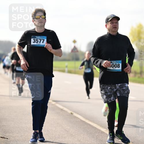 12.04.2026 - 45. Internationalen Wilhelmsburger Insellauf Dr. Thomas Lammeyer http://msf.ph/oto/9446505 12.04.2026 10:26:51 Laufen 3577, 008, 23 meine-sportfotos.de