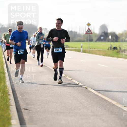 12.04.2026 - 45. Internationalen Wilhelmsburger Insellauf Dr. Thomas Lammeyer http://msf.ph/oto/9446511 12.04.2026 10:26:53 Laufen 4703, 4158, 5557 meine-sportfotos.de
