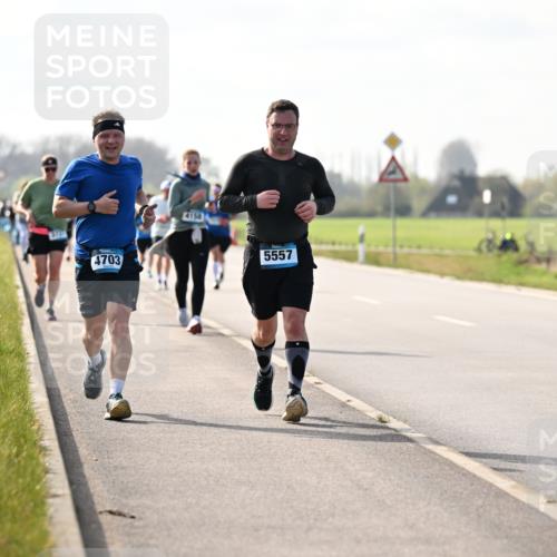 12.04.2026 - 45. Internationalen Wilhelmsburger Insellauf Dr. Thomas Lammeyer http://msf.ph/oto/9446516 12.04.2026 10:26:54 Laufen 4703, 4158, 5557 meine-sportfotos.de