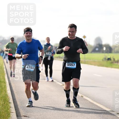 12.04.2026 - 45. Internationalen Wilhelmsburger Insellauf Dr. Thomas Lammeyer http://msf.ph/oto/9446524 12.04.2026 10:26:55 Laufen 4703, 4160, 5557 meine-sportfotos.de