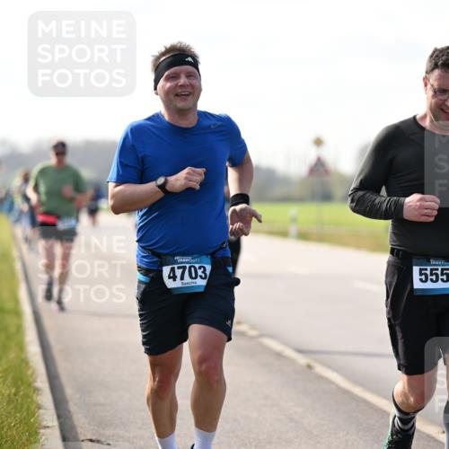 12.04.2026 - 45. Internationalen Wilhelmsburger Insellauf Dr. Thomas Lammeyer http://msf.ph/oto/9446536 12.04.2026 10:26:57 Laufen 45, 4703, 5557 meine-sportfotos.de