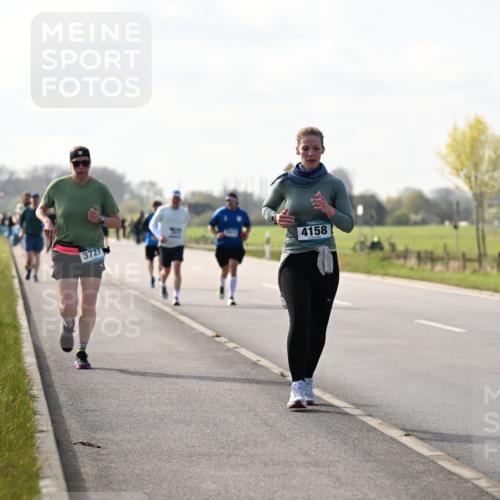 12.04.2026 - 45. Internationalen Wilhelmsburger Insellauf Dr. Thomas Lammeyer http://msf.ph/oto/9446547 12.04.2026 10:27:00 Laufen 3727, 4158 meine-sportfotos.de