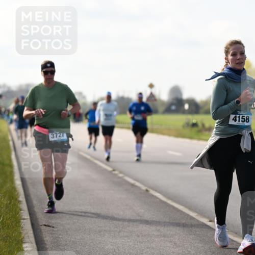 12.04.2026 - 45. Internationalen Wilhelmsburger Insellauf Dr. Thomas Lammeyer http://msf.ph/oto/9446558 12.04.2026 10:27:02 Laufen 3727, 4158 meine-sportfotos.de
