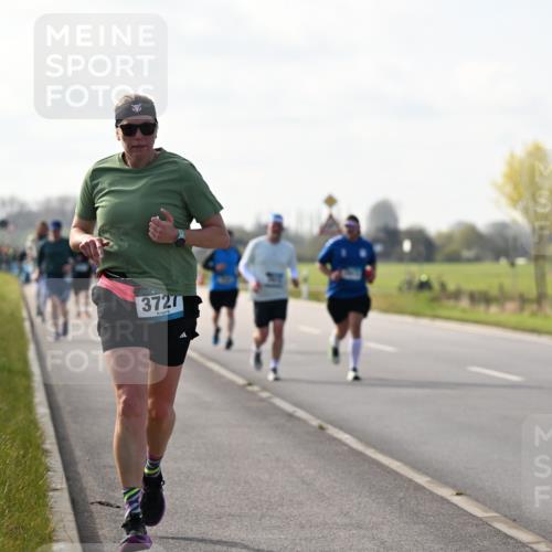 12.04.2026 - 45. Internationalen Wilhelmsburger Insellauf Dr. Thomas Lammeyer http://msf.ph/oto/9446560 12.04.2026 10:27:03 Laufen 3727 meine-sportfotos.de