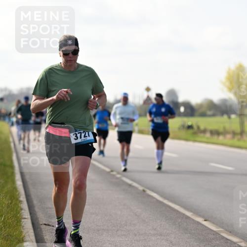 12.04.2026 - 45. Internationalen Wilhelmsburger Insellauf Dr. Thomas Lammeyer http://msf.ph/oto/9446562 12.04.2026 10:27:03 Laufen 3727 meine-sportfotos.de