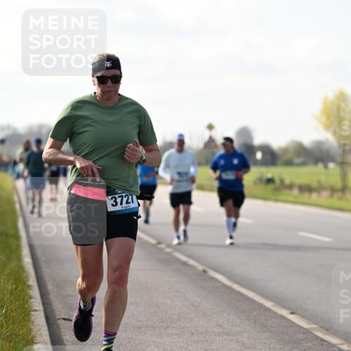 12.04.2026 - 45. Internationalen Wilhelmsburger Insellauf Dr. Thomas Lammeyer http://msf.ph/oto/9446563 12.04.2026 10:27:03 Laufen 3727 meine-sportfotos.de