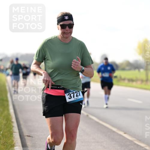 12.04.2026 - 45. Internationalen Wilhelmsburger Insellauf Dr. Thomas Lammeyer http://msf.ph/oto/9446566 12.04.2026 10:27:04 Laufen 3727 meine-sportfotos.de