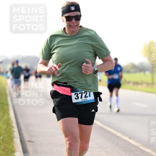 12.04.2026 - 45. Internationalen Wilhelmsburger Insellauf Dr. Thomas Lammeyer http://msf.ph/oto/9446568 12.04.2026 10:27:04 Laufen 3727 meine-sportfotos.de