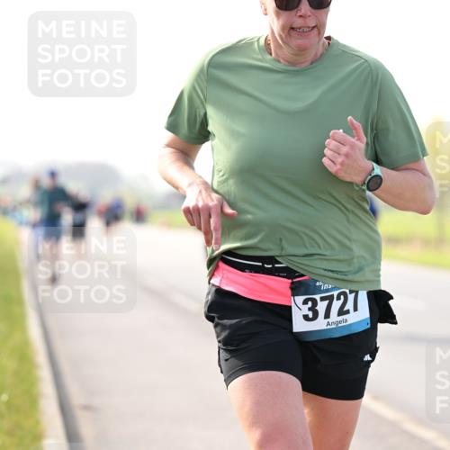 12.04.2026 - 45. Internationalen Wilhelmsburger Insellauf Dr. Thomas Lammeyer http://msf.ph/oto/9446572 12.04.2026 10:27:05 Laufen 45, 3727 meine-sportfotos.de