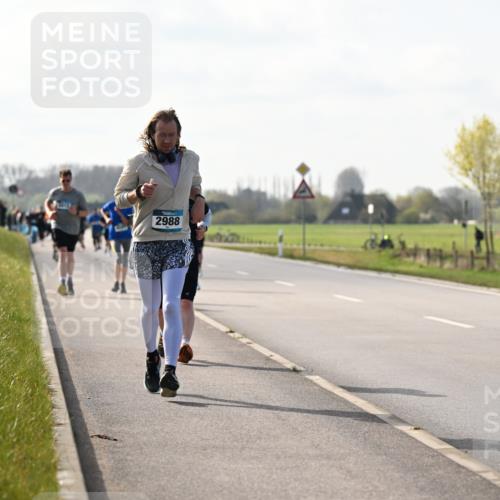 12.04.2026 - 45. Internationalen Wilhelmsburger Insellauf Dr. Thomas Lammeyer http://msf.ph/oto/9446590 12.04.2026 10:27:15 Laufen 2988 meine-sportfotos.de