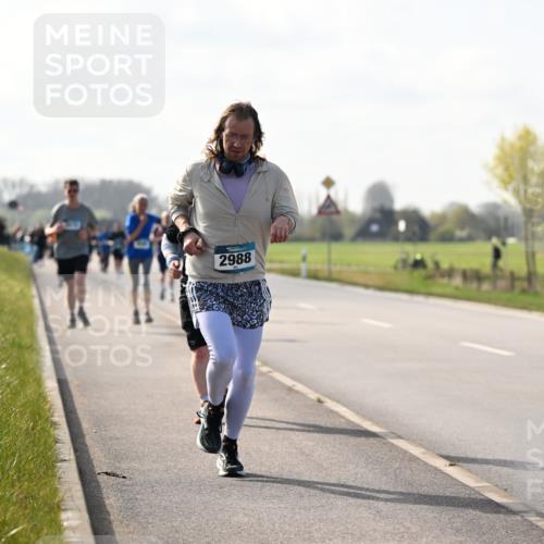 12.04.2026 - 45. Internationalen Wilhelmsburger Insellauf Dr. Thomas Lammeyer http://msf.ph/oto/9446598 12.04.2026 10:27:16 Laufen 2988 meine-sportfotos.de