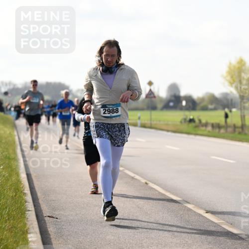 12.04.2026 - 45. Internationalen Wilhelmsburger Insellauf Dr. Thomas Lammeyer http://msf.ph/oto/9446599 12.04.2026 10:27:16 Laufen 2988 meine-sportfotos.de