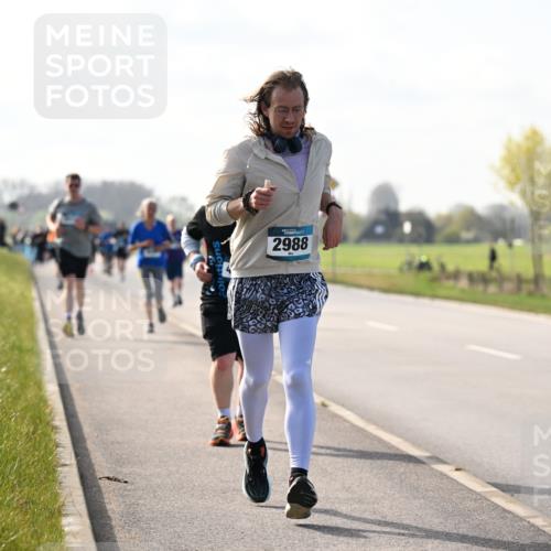 12.04.2026 - 45. Internationalen Wilhelmsburger Insellauf Dr. Thomas Lammeyer http://msf.ph/oto/9446602 12.04.2026 10:27:16 Laufen 2988 meine-sportfotos.de