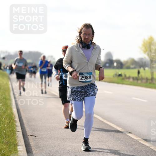 12.04.2026 - 45. Internationalen Wilhelmsburger Insellauf Dr. Thomas Lammeyer http://msf.ph/oto/9446603 12.04.2026 10:27:16 Laufen 4, 2988 meine-sportfotos.de