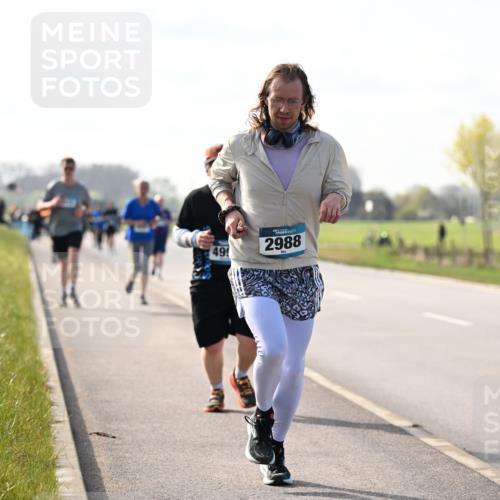 12.04.2026 - 45. Internationalen Wilhelmsburger Insellauf Dr. Thomas Lammeyer http://msf.ph/oto/9446604 12.04.2026 10:27:16 Laufen 49, 2988 meine-sportfotos.de