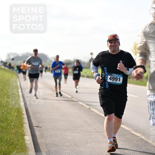 12.04.2026 - 45. Internationalen Wilhelmsburger Insellauf Dr. Thomas Lammeyer http://msf.ph/oto/9446608 12.04.2026 10:27:18 Laufen 4991, 2988 meine-sportfotos.de
