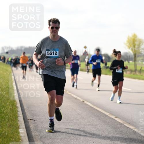 12.04.2026 - 45. Internationalen Wilhelmsburger Insellauf Dr. Thomas Lammeyer http://msf.ph/oto/9446623 12.04.2026 10:27:23 Laufen 5512, 4714 meine-sportfotos.de