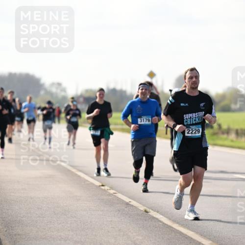 12.04.2026 - 45. Internationalen Wilhelmsburger Insellauf Dr. Thomas Lammeyer http://msf.ph/oto/9446679 12.04.2026 10:27:38 Laufen 3179, 2229 meine-sportfotos.de