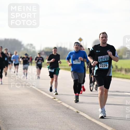12.04.2026 - 45. Internationalen Wilhelmsburger Insellauf Dr. Thomas Lammeyer http://msf.ph/oto/9446680 12.04.2026 10:27:38 Laufen 3179, 2229 meine-sportfotos.de