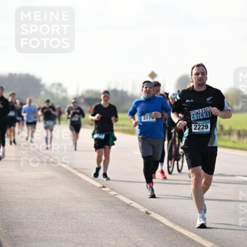 12.04.2026 - 45. Internationalen Wilhelmsburger Insellauf Dr. Thomas Lammeyer http://msf.ph/oto/9446681 12.04.2026 10:27:38 Laufen 3179, 2229 meine-sportfotos.de