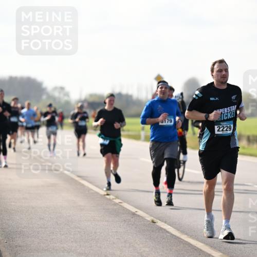 12.04.2026 - 45. Internationalen Wilhelmsburger Insellauf Dr. Thomas Lammeyer http://msf.ph/oto/9446683 12.04.2026 10:27:38 Laufen 179, 2229 meine-sportfotos.de