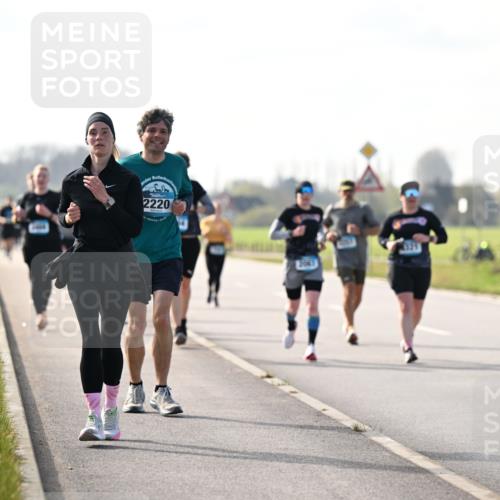 12.04.2026 - 45. Internationalen Wilhelmsburger Insellauf Dr. Thomas Lammeyer http://msf.ph/oto/9446702 12.04.2026 10:27:45 Laufen 2220, 21063 meine-sportfotos.de
